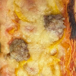Peperoni E Salsiccia
